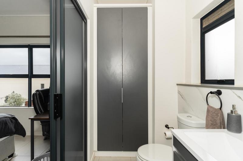 2 Bedroom Property for Sale in The Huntsman Western Cape